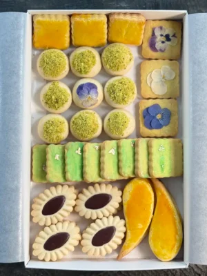 Spring Mix Cookie Box